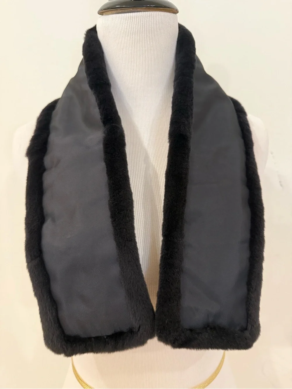 Black Sheared Mink Fur Scarf - Women's Winter Neck Warmer
